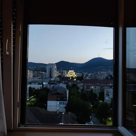 Cosy 2-Bedroom Apartment With An Amazing Panorama Deva Exterior photo